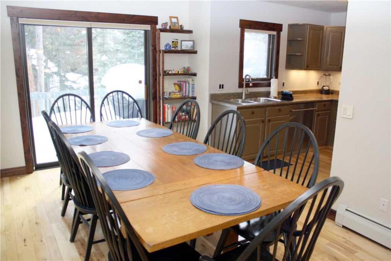 Pinecreek #E - 3 Bedroom - Pool And Hot Tub Access - Close To Town - Shuttle To Slopes Breckenridge Eksteriør bilde